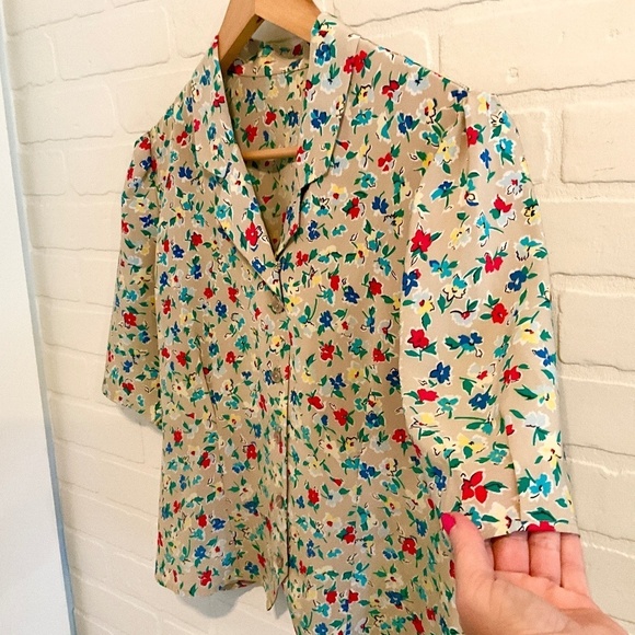 Vintage Button Down shirt Floral Cream Kelly green Red Blue Retro Coquette M - Picture 2 of 7